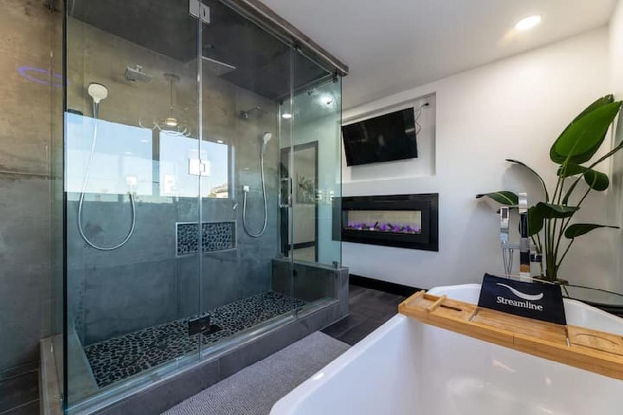 Modern San Pedro Home Los Angeles Exterior photo