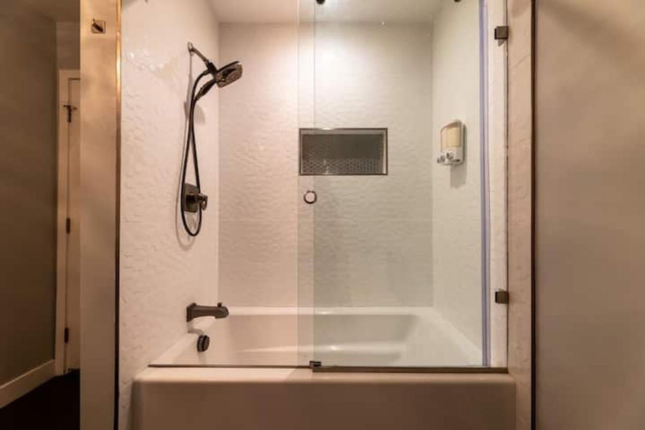 Modern San Pedro Home Los Angeles Exterior photo